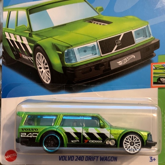 Hot Wheels Car Volvo 240 Drift Wagon HW Slammed 4/5 Mattel Hotwheels 245/250 New - Picture 2 of 7
